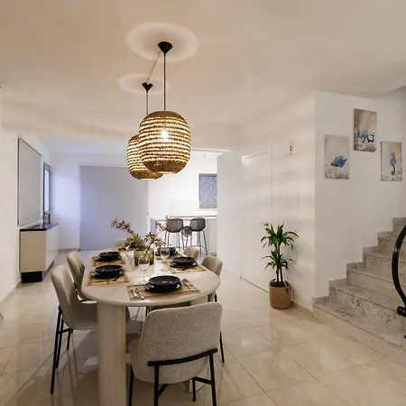 Cozy Breeze - Chic With Amazing Pool & Bbq فيلة